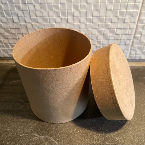 BUNDLE OF 12 PAPER MACHÉ ROUND CONTAINER BOXES WITH LIDS - NEW - Picture 3 of 6